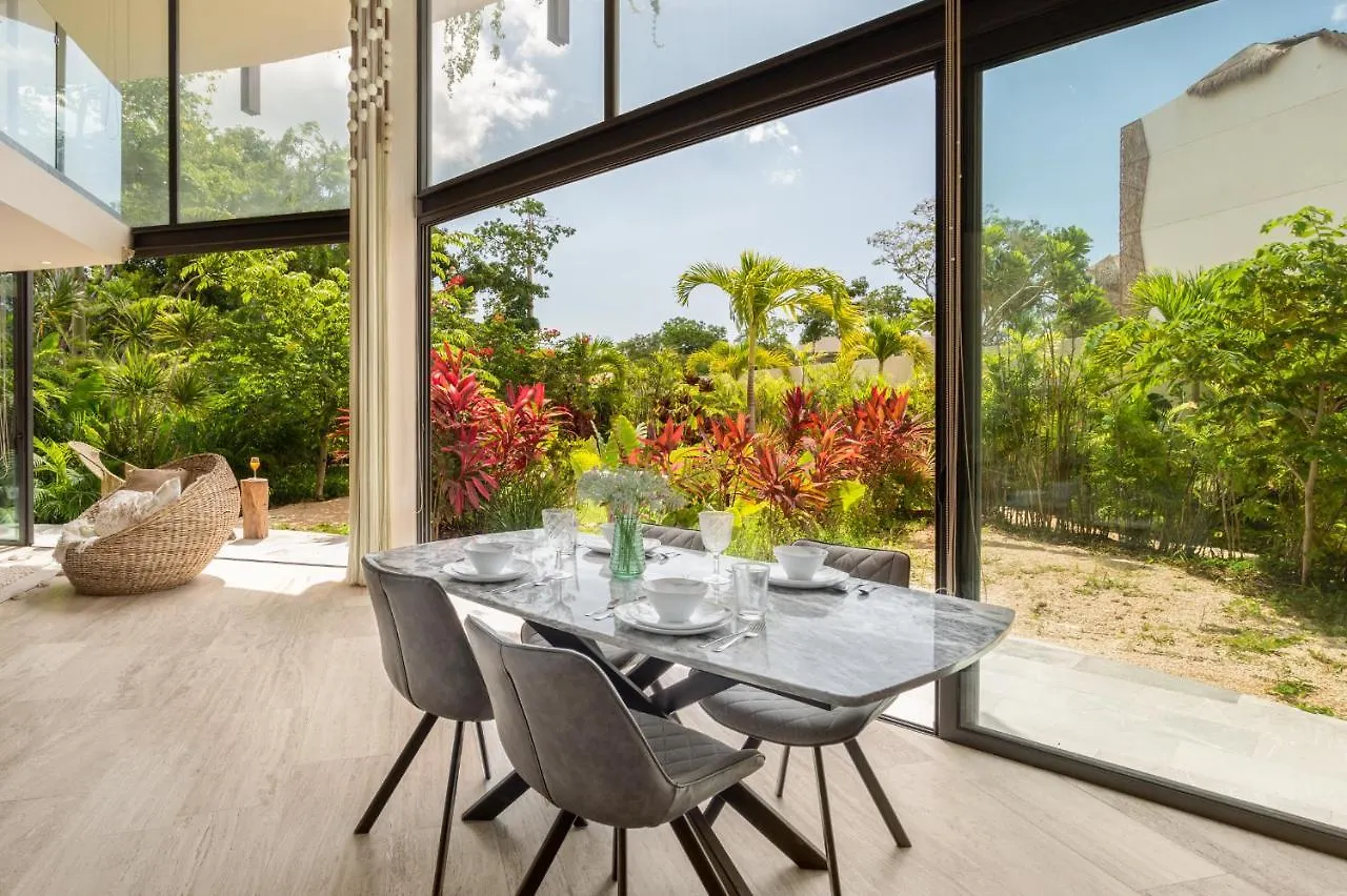 Mistiq Gardens Apartment Tulum