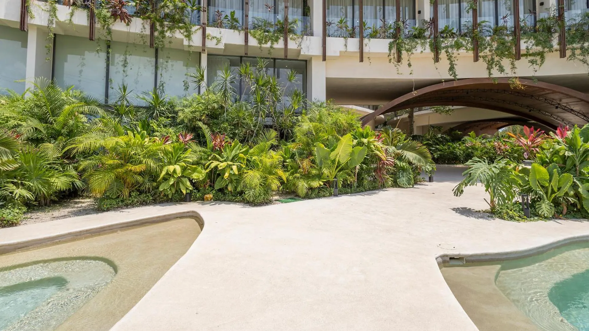 Mistiq Gardens Apartment Tulum